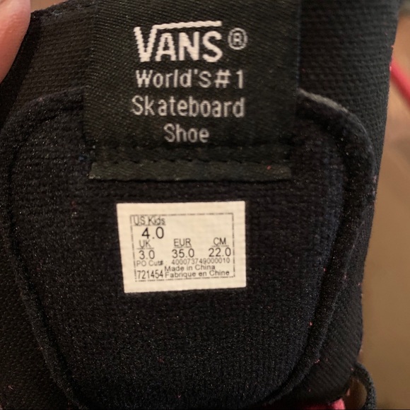 🔻🔻Vans Big Kids Size 4 - Picture 4 of 4